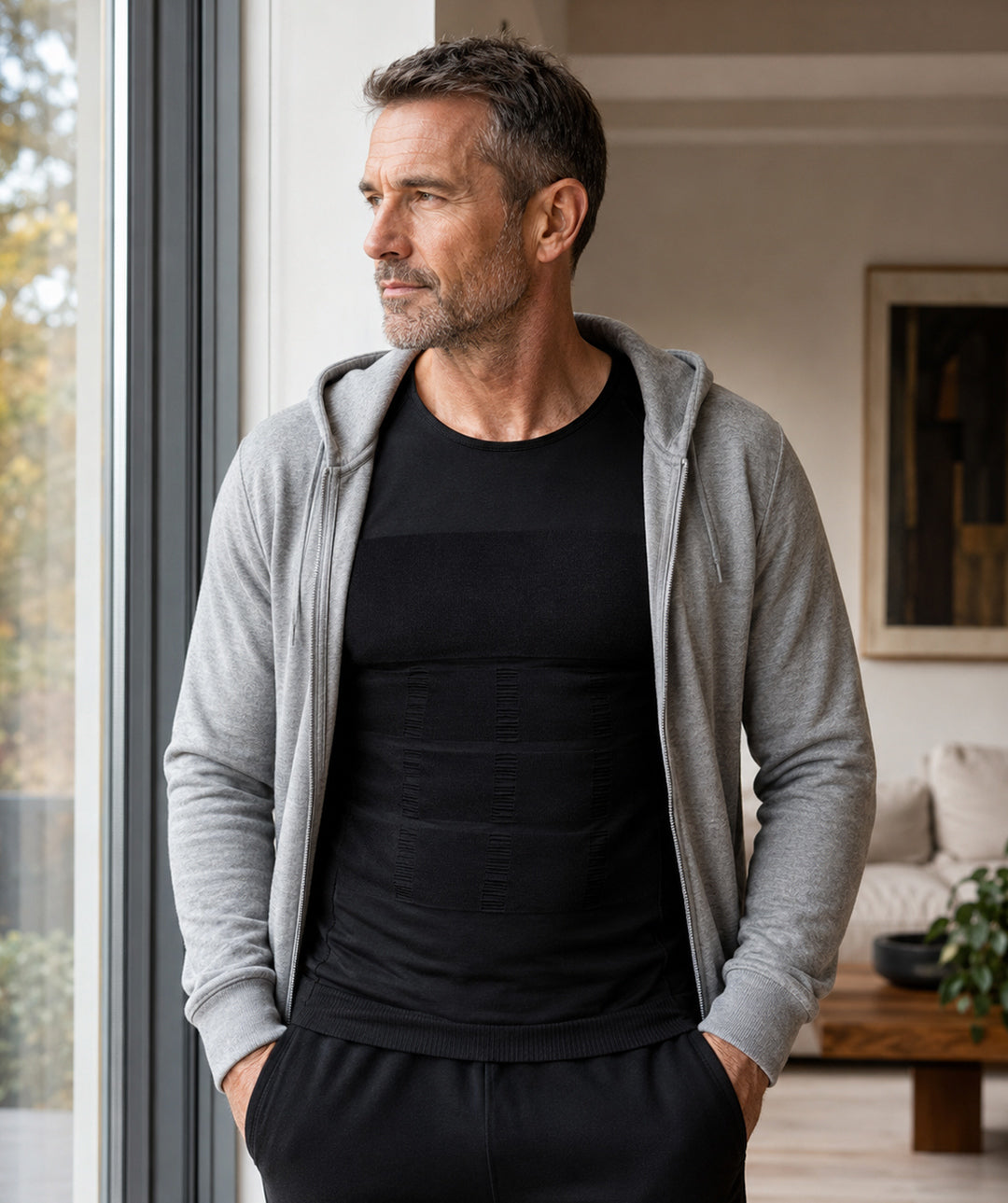 T-shirt correcteur posture homme Curveless noir — porté au quotidien lifestyle